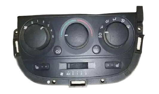 2005-2008 Saturn Relay Chevrolet Uplander (Rear Aux A/C, Heated Seat) A/C Heater Climate Control Used OEM